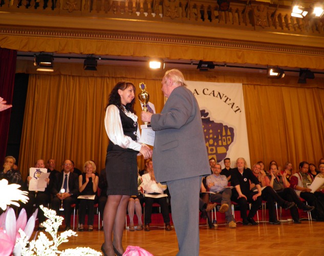 Художественный руководитель музыкантов, Наталья Шмарева-Гожая, была признана лучшим дирижером. 