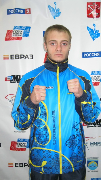 Олег Хачатуров